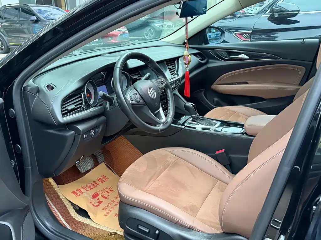 Buick Regal — фото 6