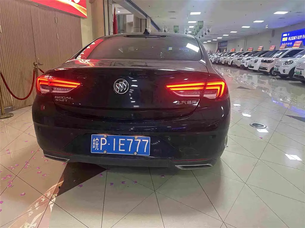 Buick Regal — фото 5