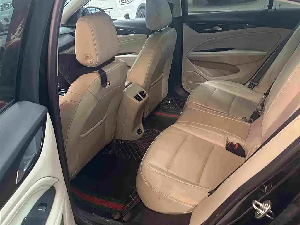 Buick Regal — фото 9