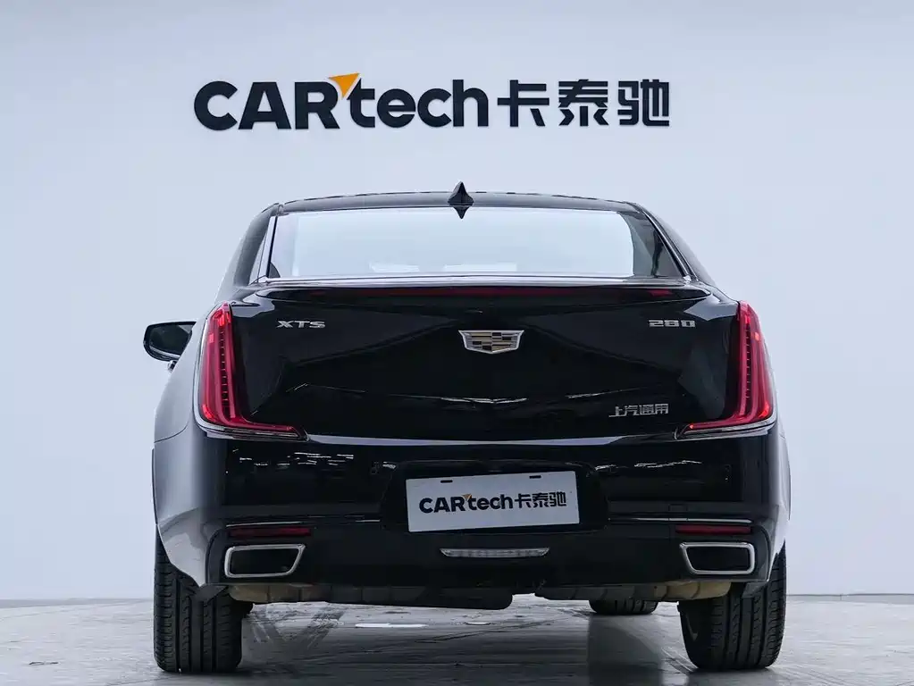 Cadillac XTS — фото 2