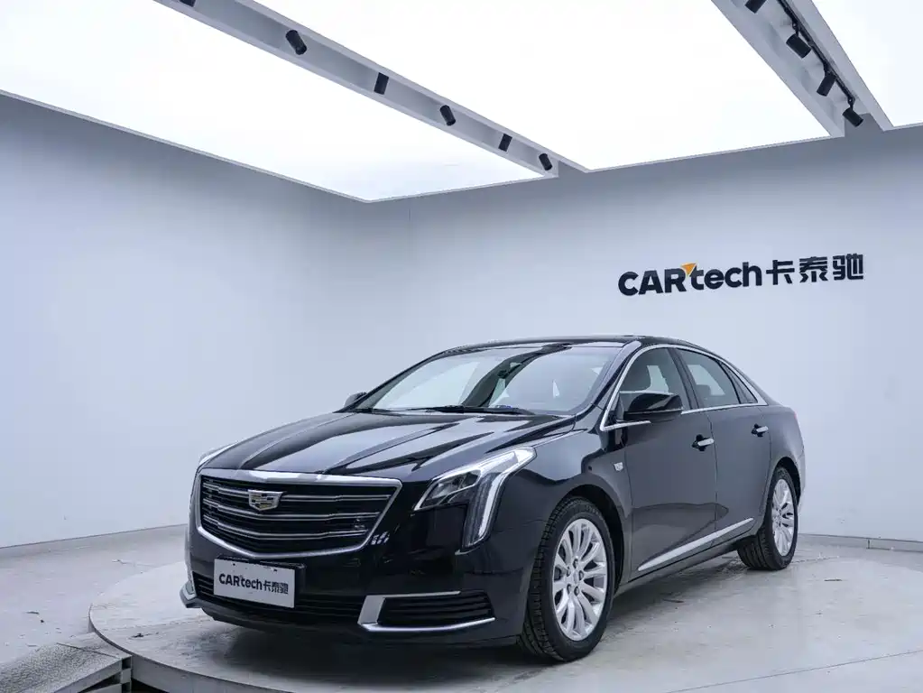 Cadillac XTS — фото 10
