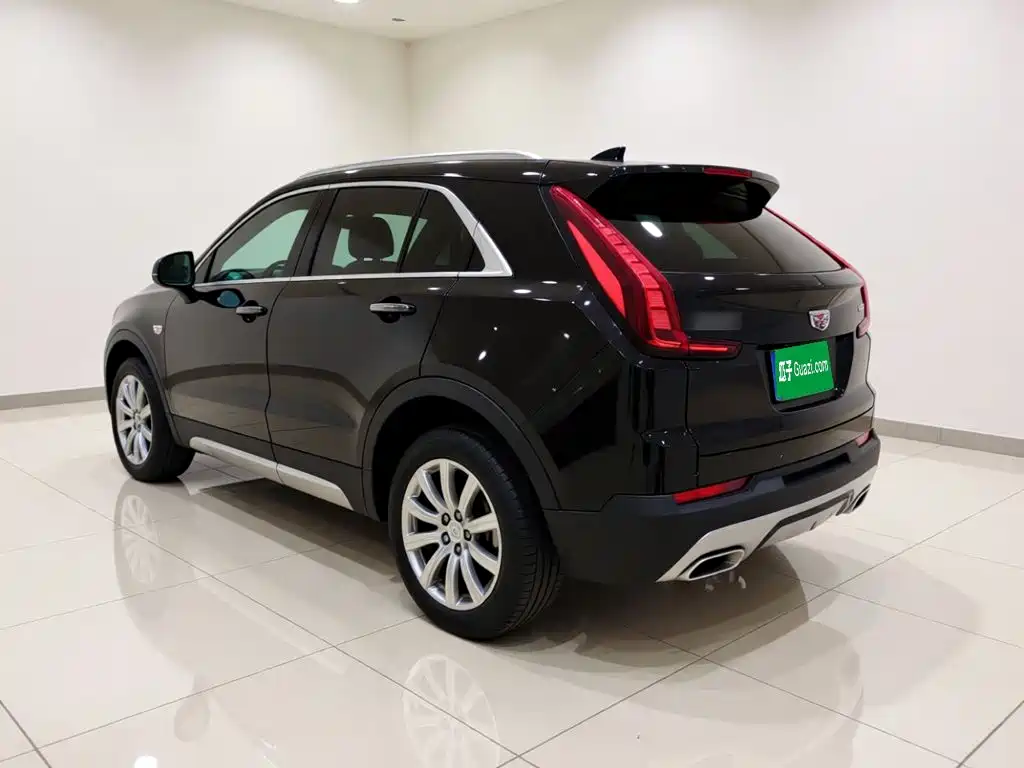 Cadillac XT4 — фото 4