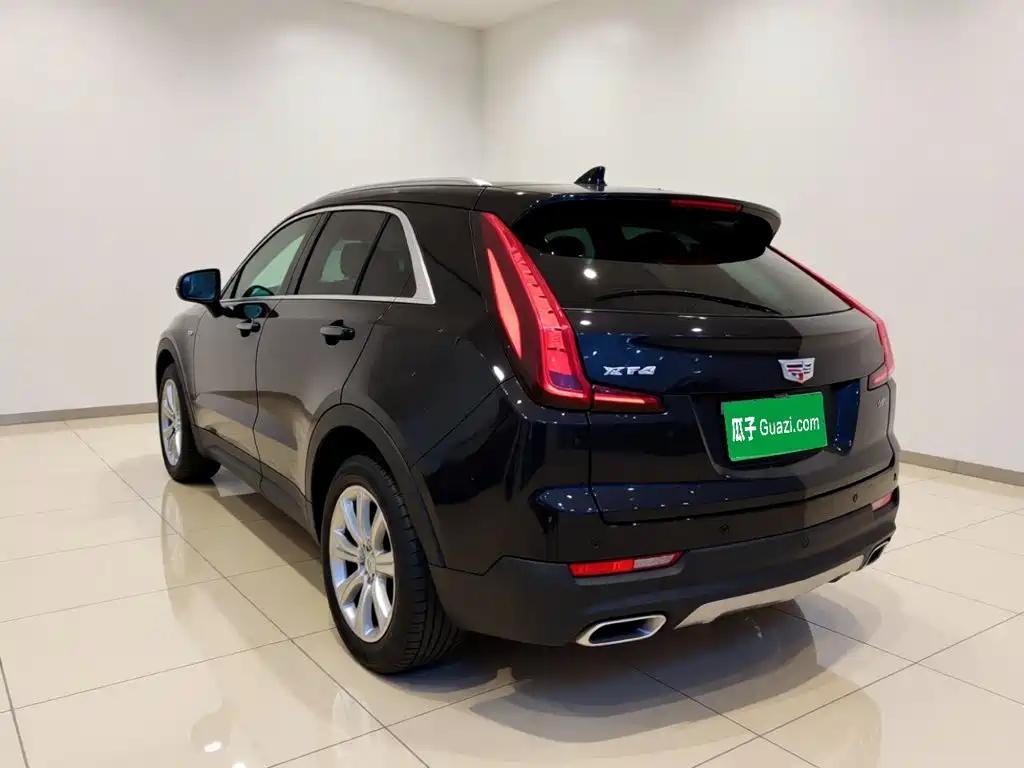 Cadillac XT4 — фото 5