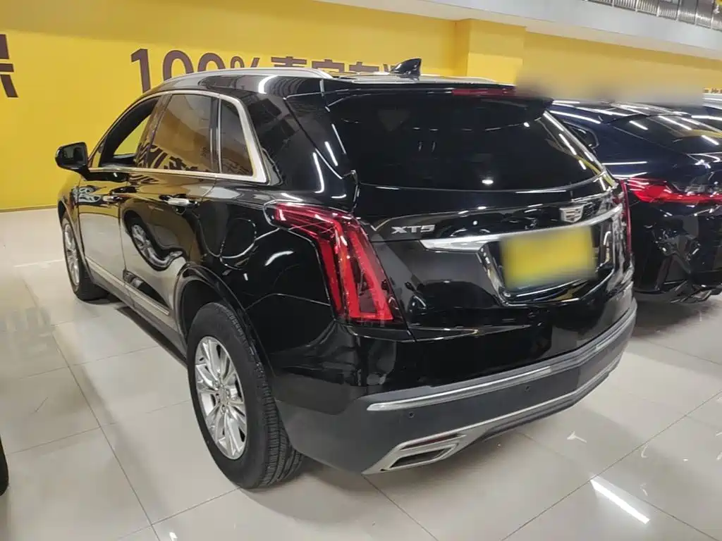 Cadillac XT5 — фото 5