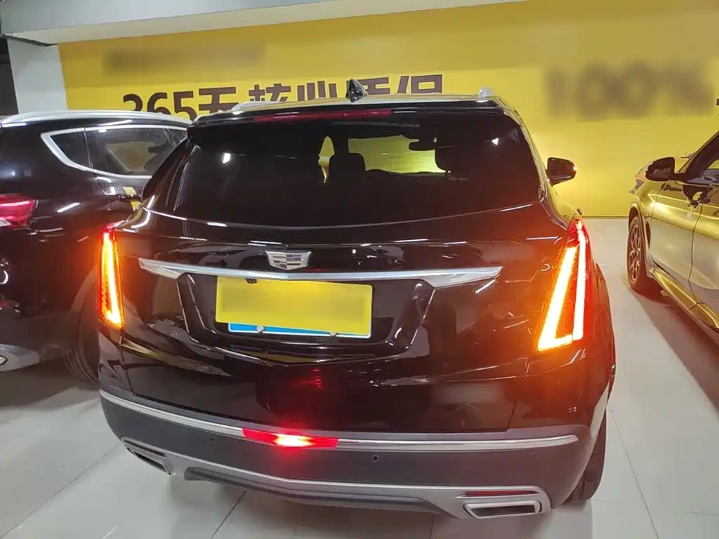 Cadillac XT5 — фото 6