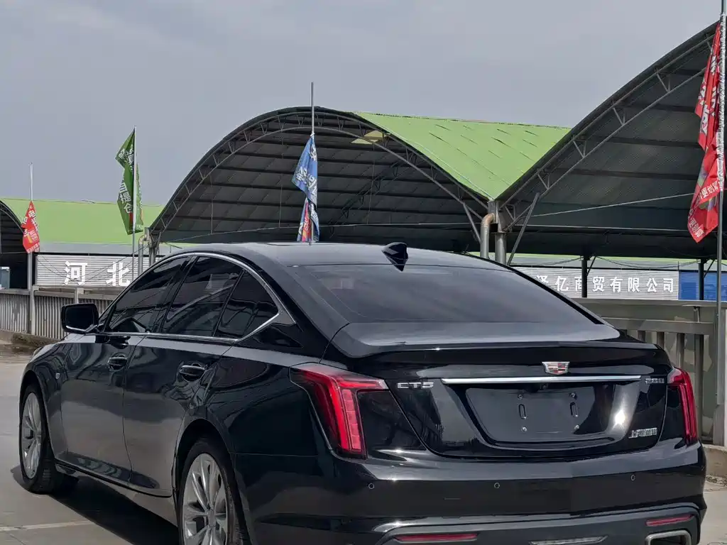 Cadillac CT5 — фото 4