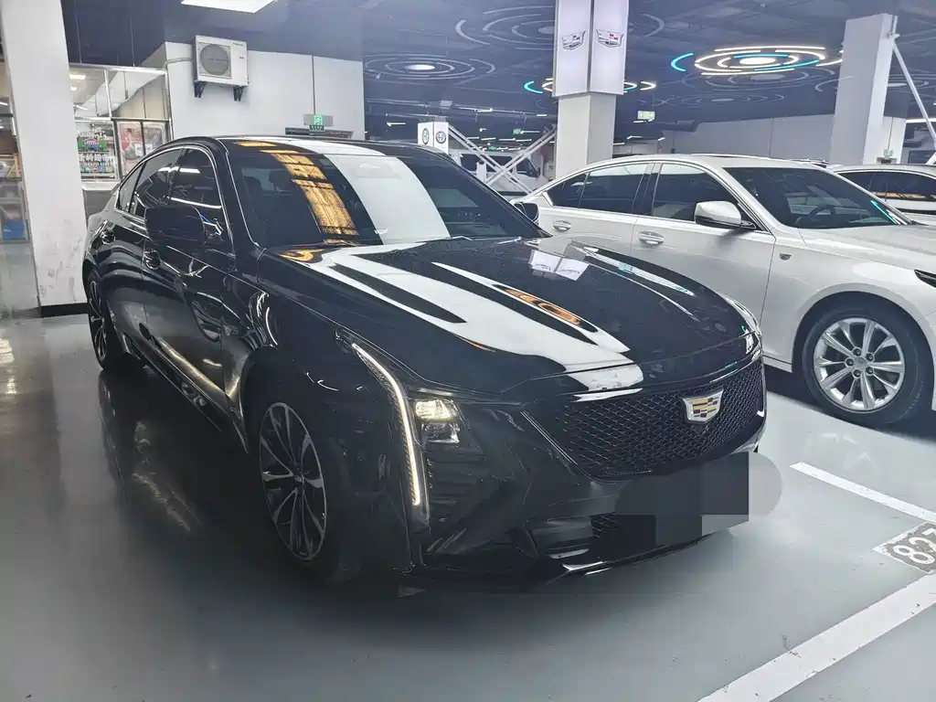 Cadillac CT5 — фото 3