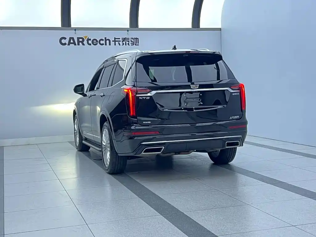 Cadillac XT6 — фото 4