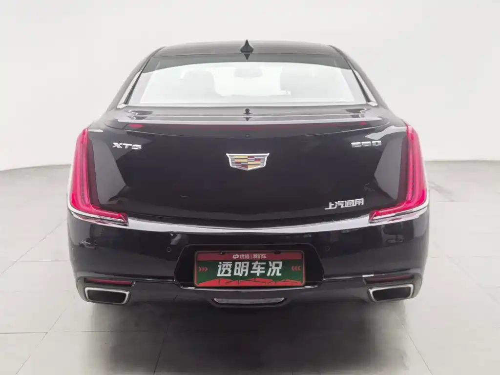 Cadillac XTS — фото 4