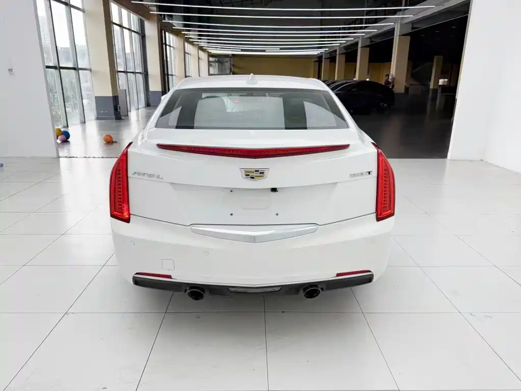Cadillac ATS-L — фото 8