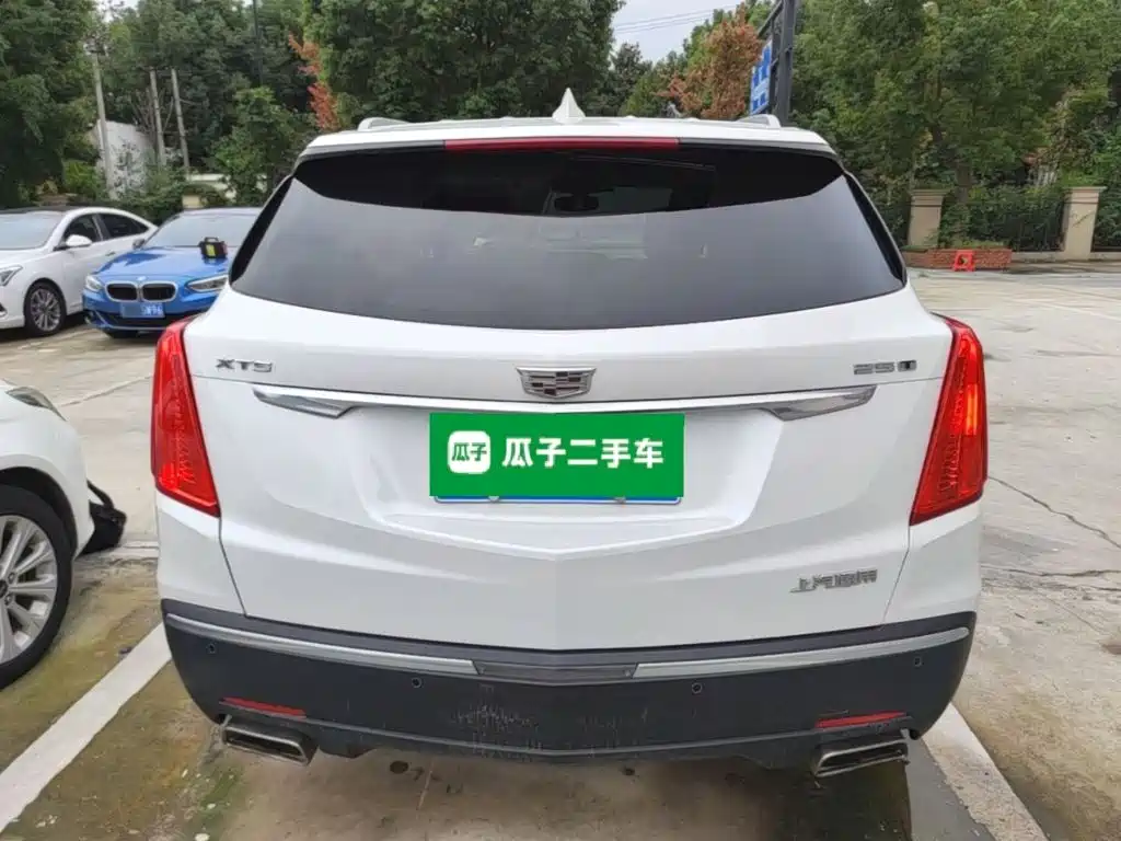 Cadillac XT5 — фото 6