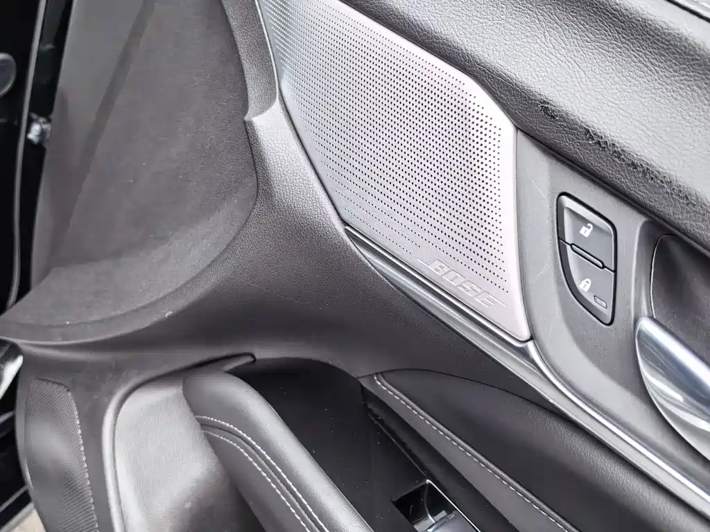 Cadillac CT4 — фото 5