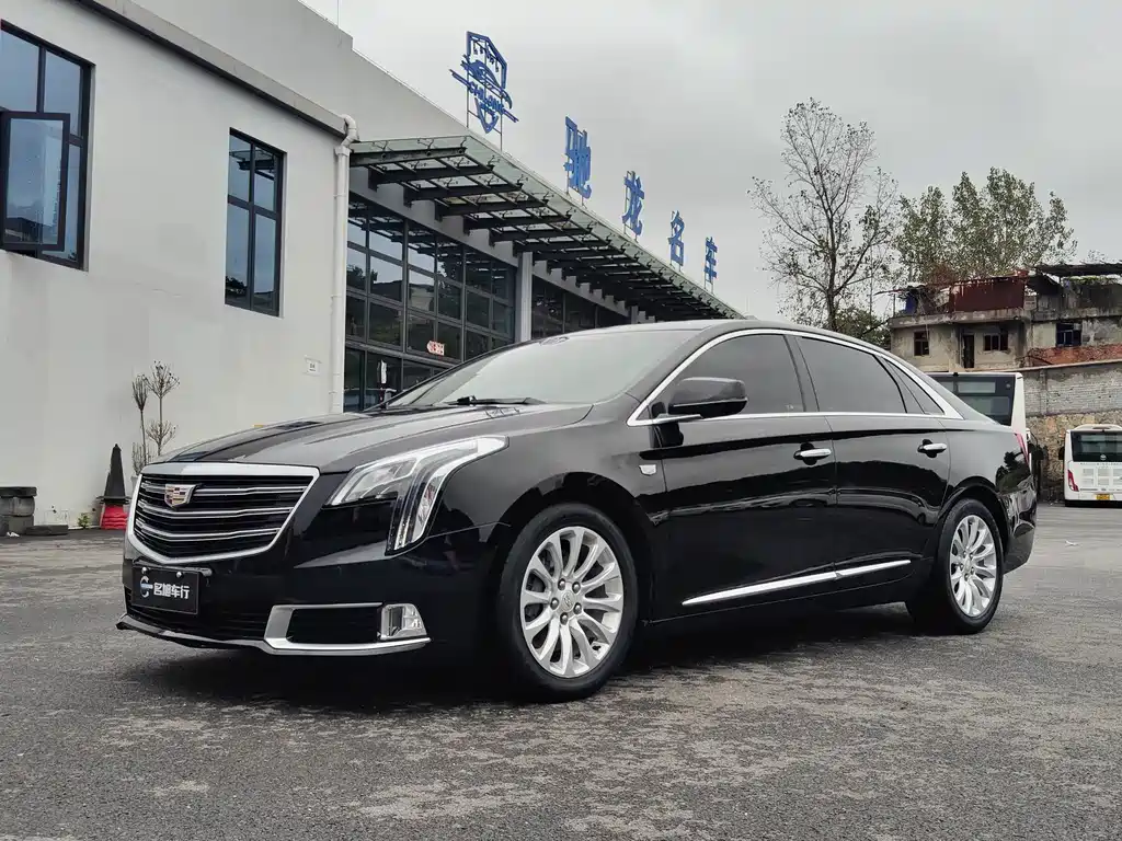 Cadillac XTS — фото 3