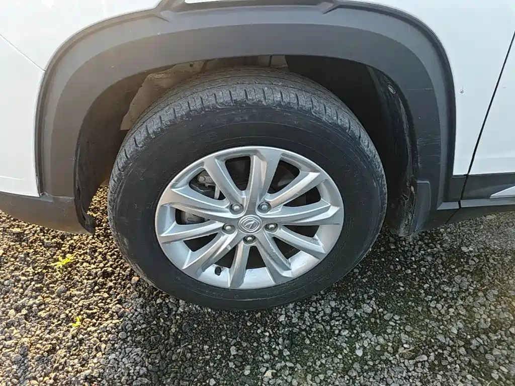Changan CS35PLUS — фото 23