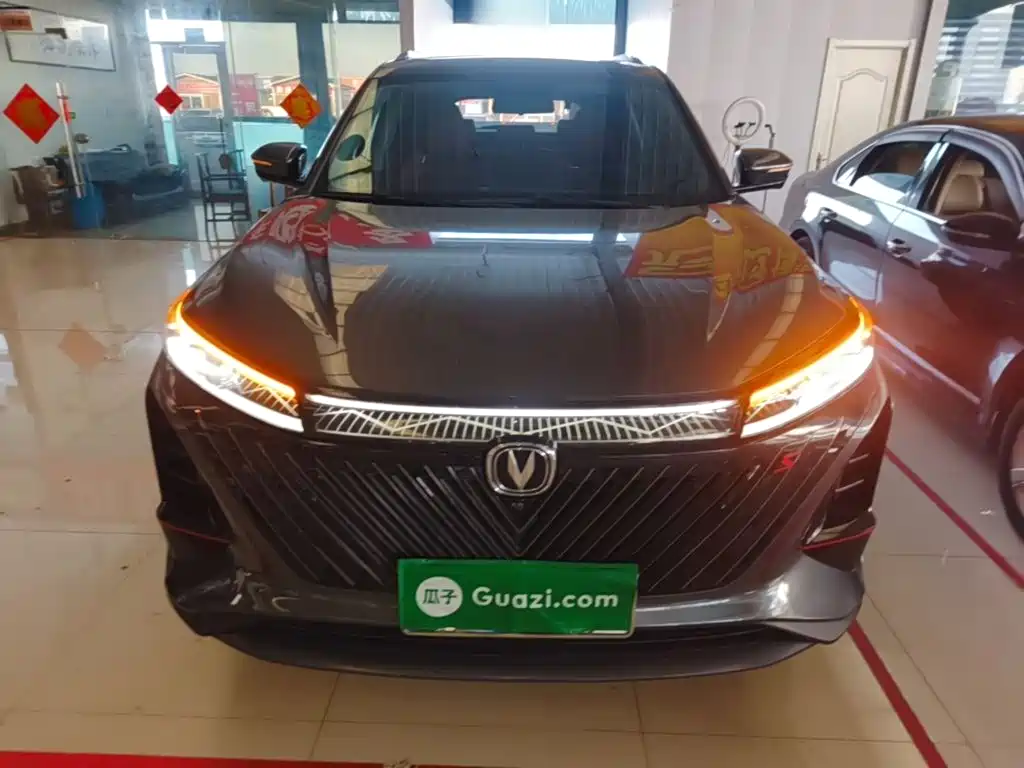 Changan CS75 PLUS — фото 3