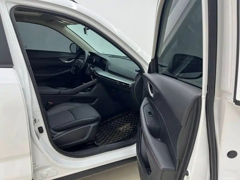 Changan CS35PLUS — фото 11