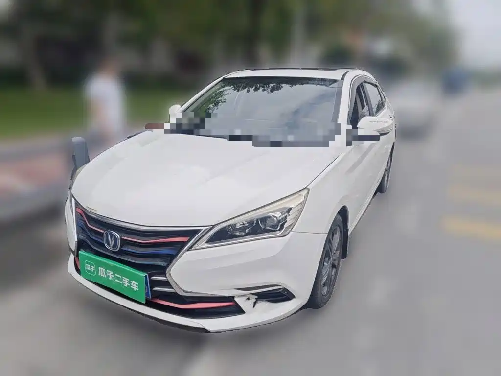 Changan Eado DT — фото 2