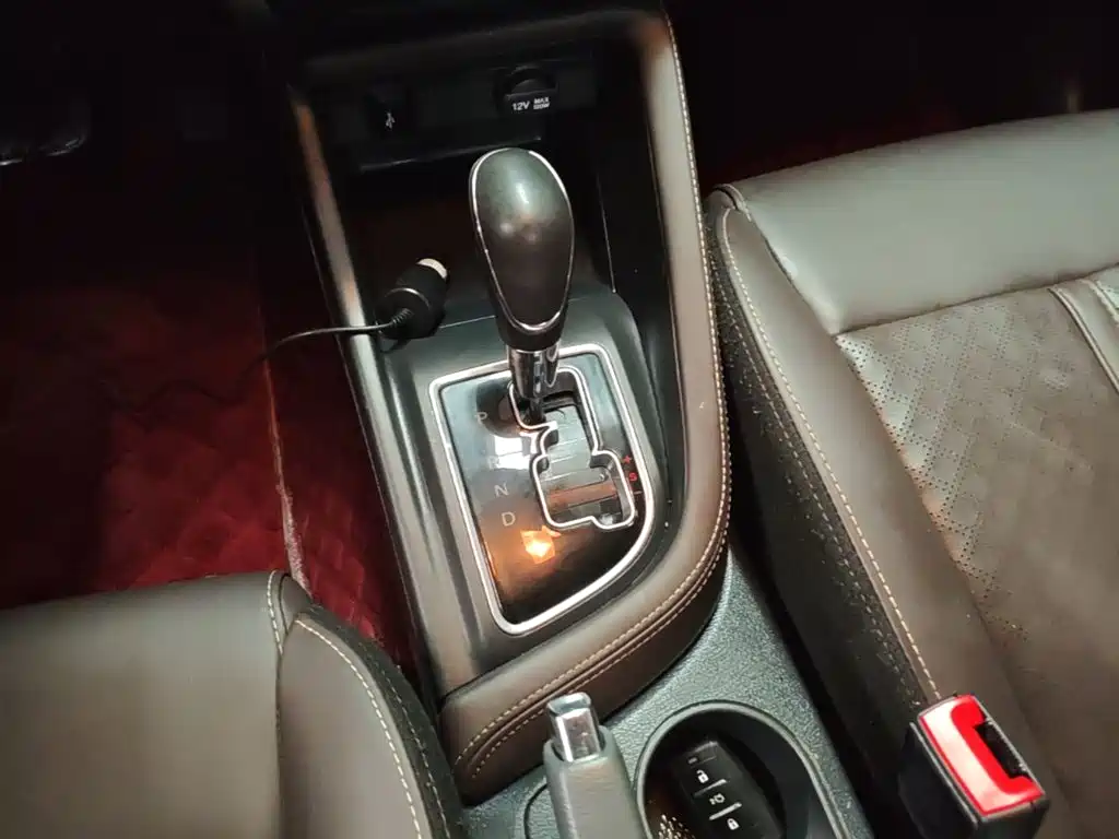Changan Eado DT — фото 14