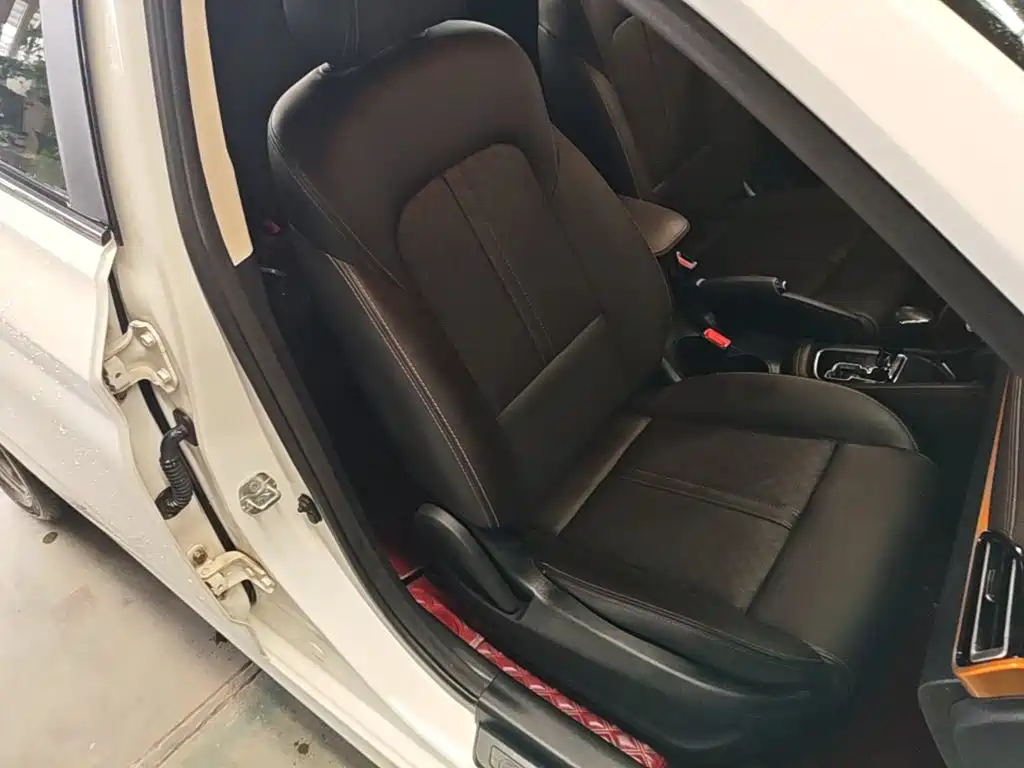 Changan Eado DT — фото 25