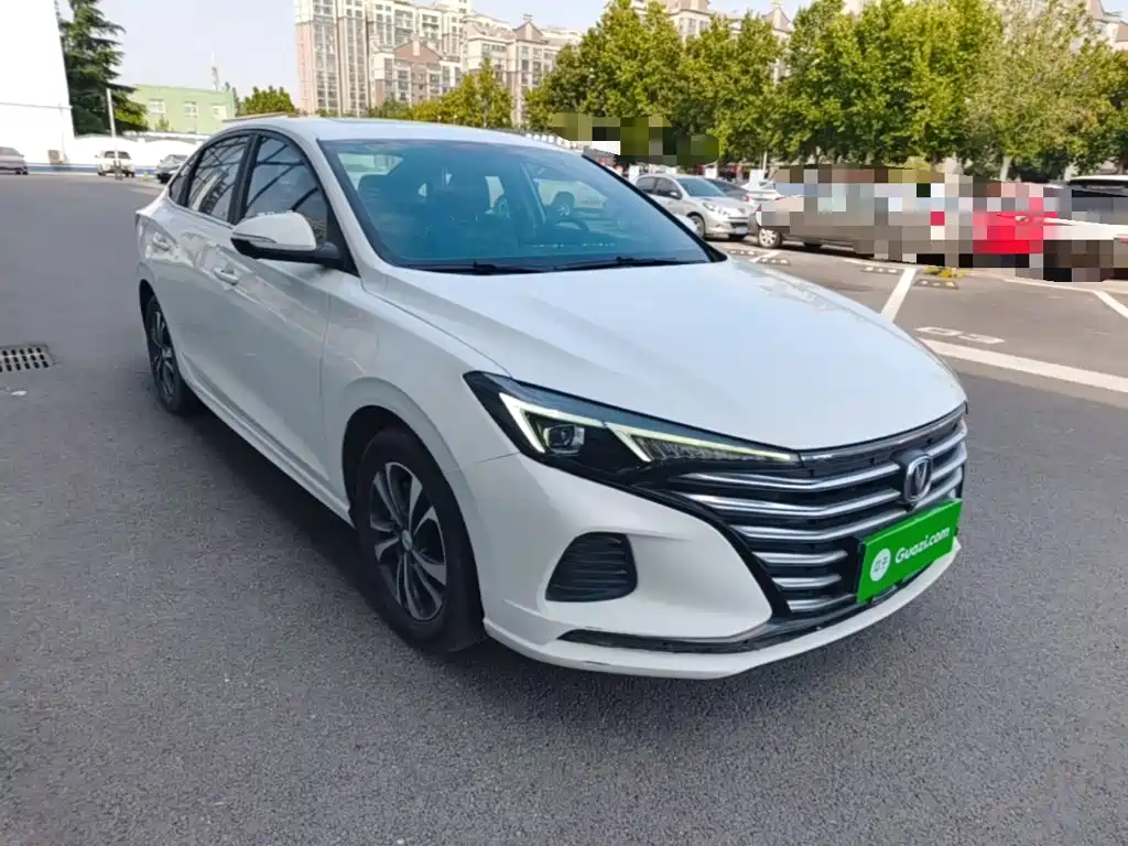 Changan Eado — фото 4