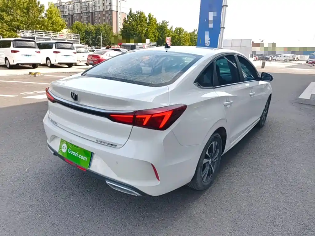 Changan Eado — фото 7