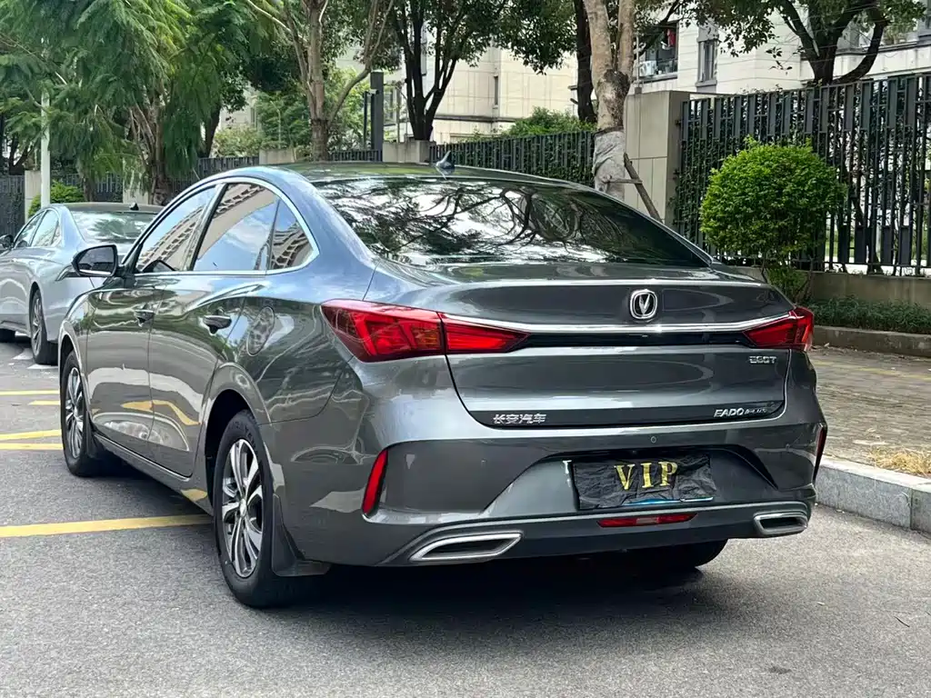 Changan Eado — фото 7