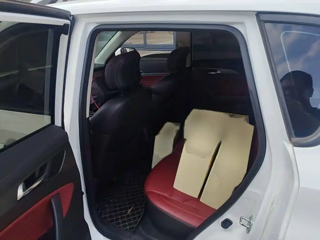 Changan CS35PLUS — фото 15
