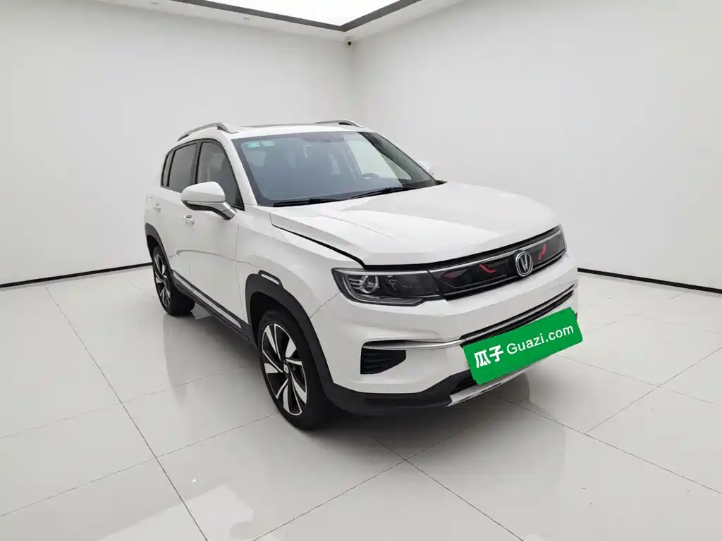 Changan CS35PLUS — фото 24
