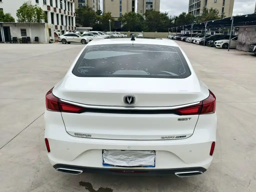 Changan Eado — фото 4