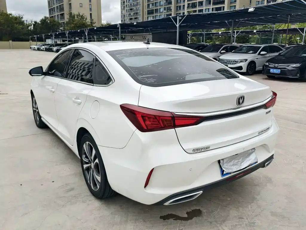 Changan Eado — фото 6