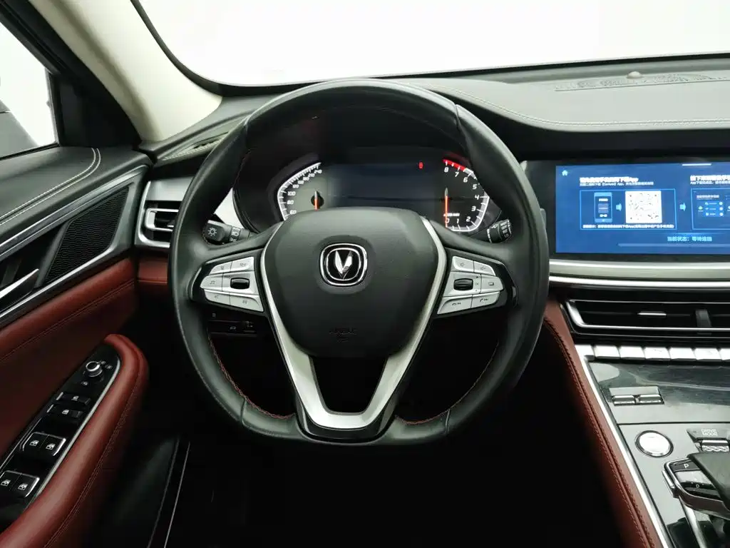 Changan CS85 COUPE — фото 11