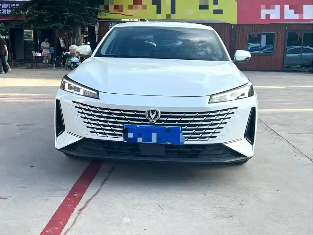 Changan Yida — фото 2
