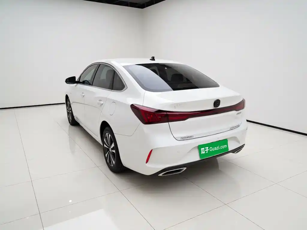 Changan Eado — фото 25