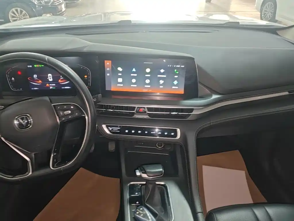 Changan CS75 PLUS — фото 13