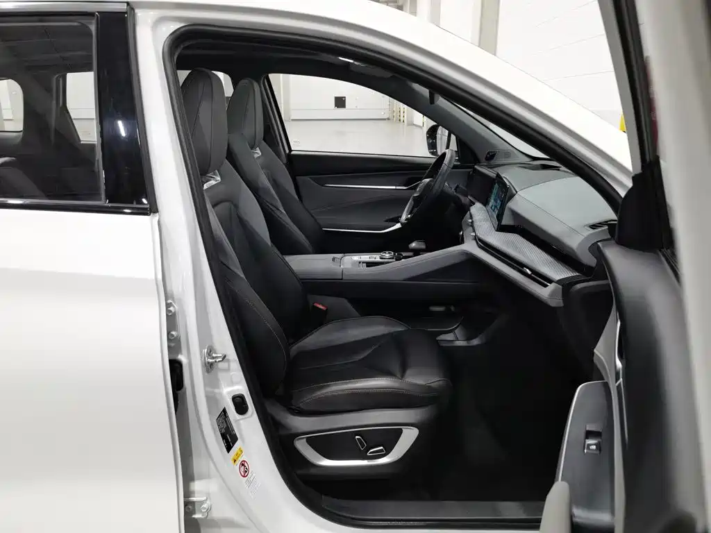 Changan CS75 PLUS — фото 23