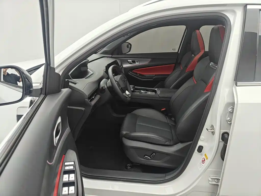 Changan CS55PLUS — фото 11