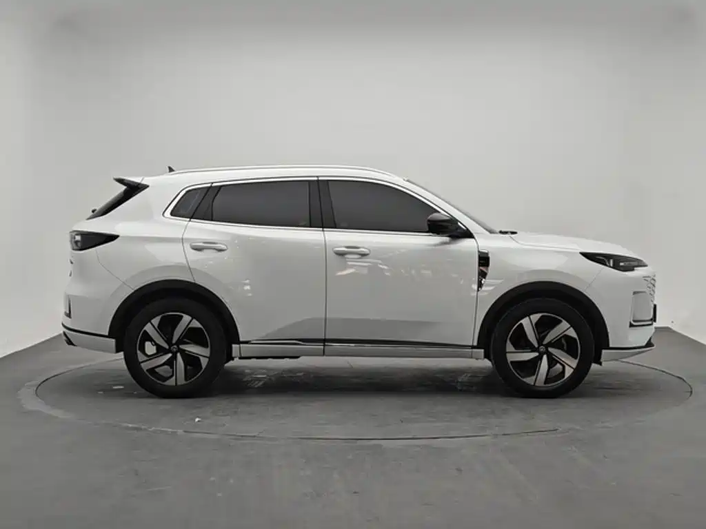 Changan CS55PLUS — фото 3