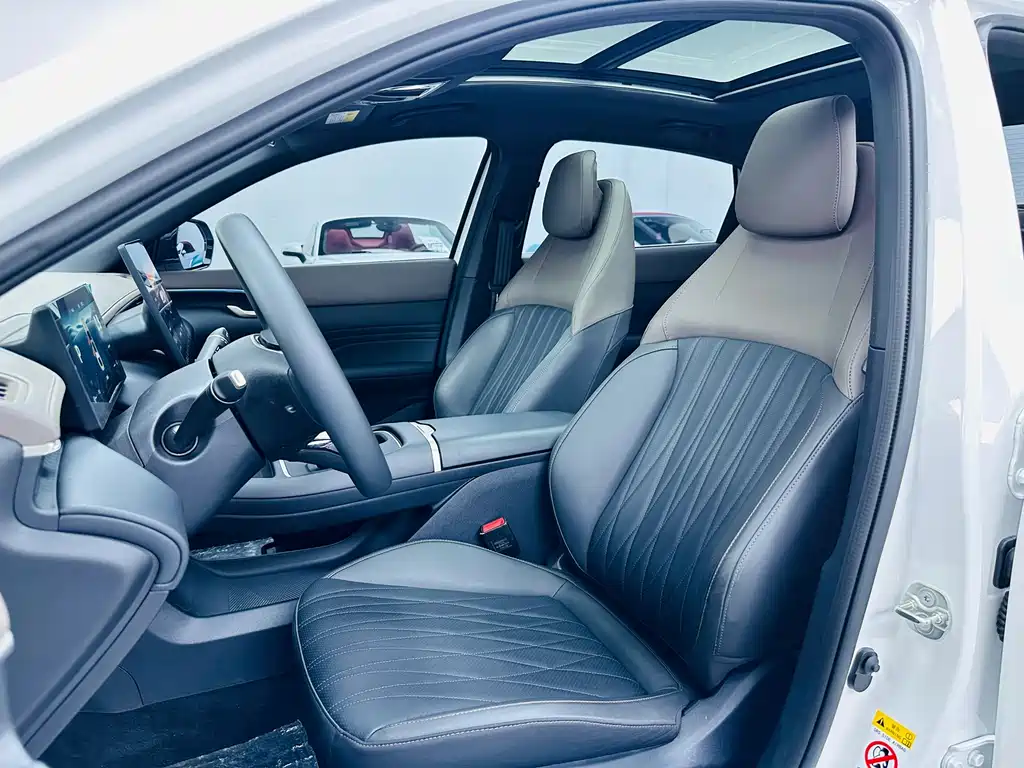 Changan Eado — фото 10