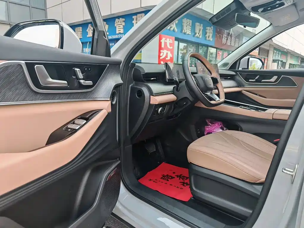 Chery Tiggo 8L — фото 4