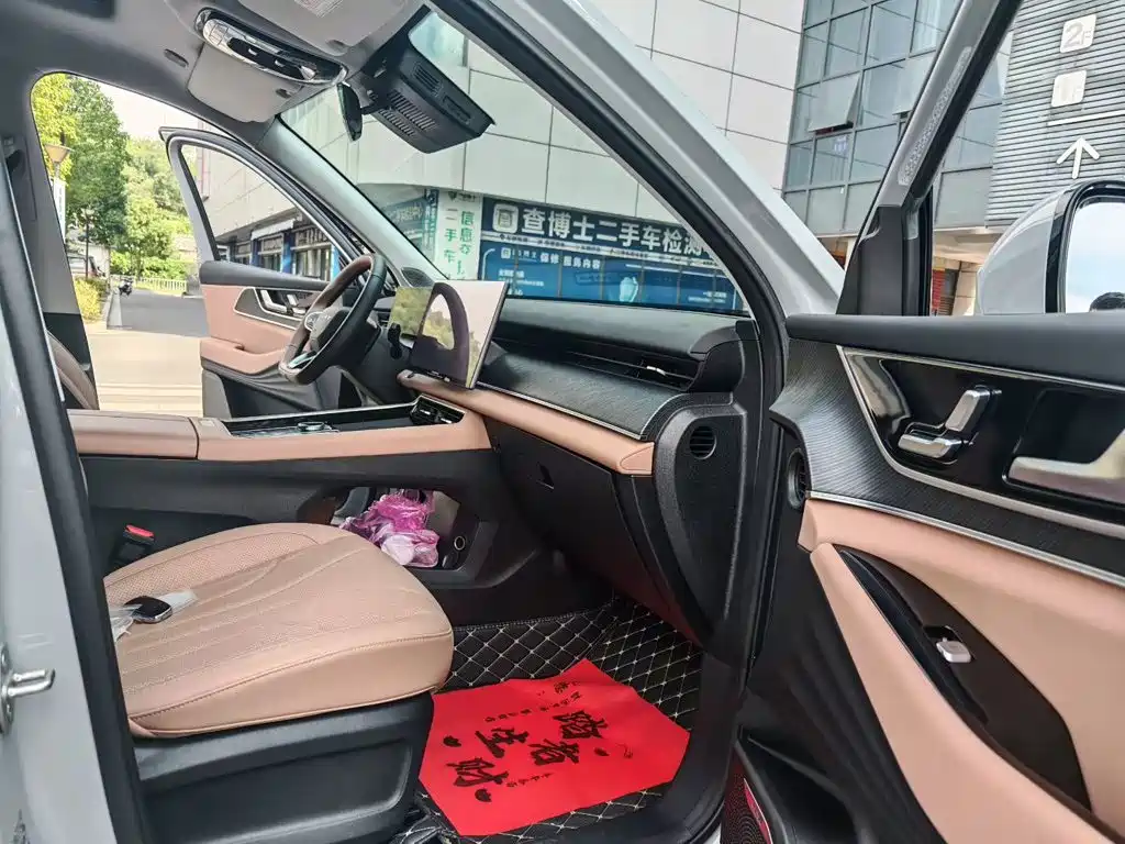 Chery Tiggo 8L — фото 6