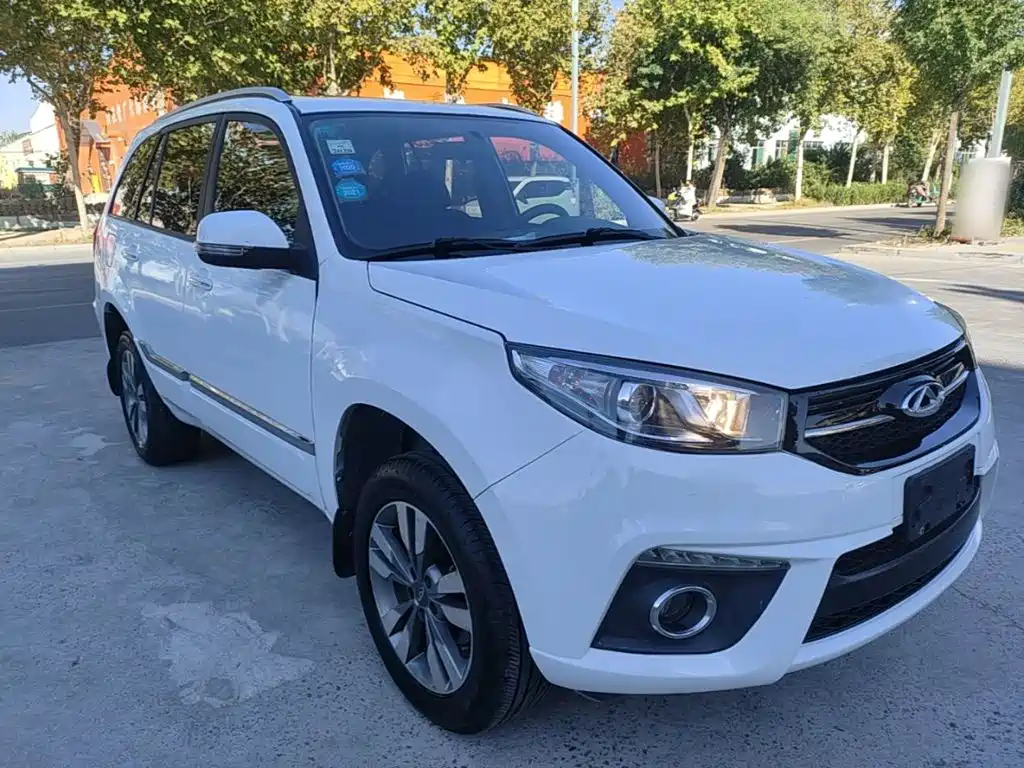 Chery Tiggo 3 — фото 4
