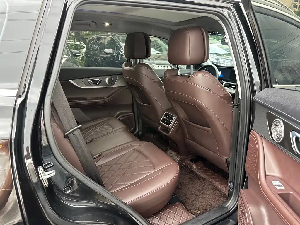 Chery Tiggo 8 PRO — фото 5