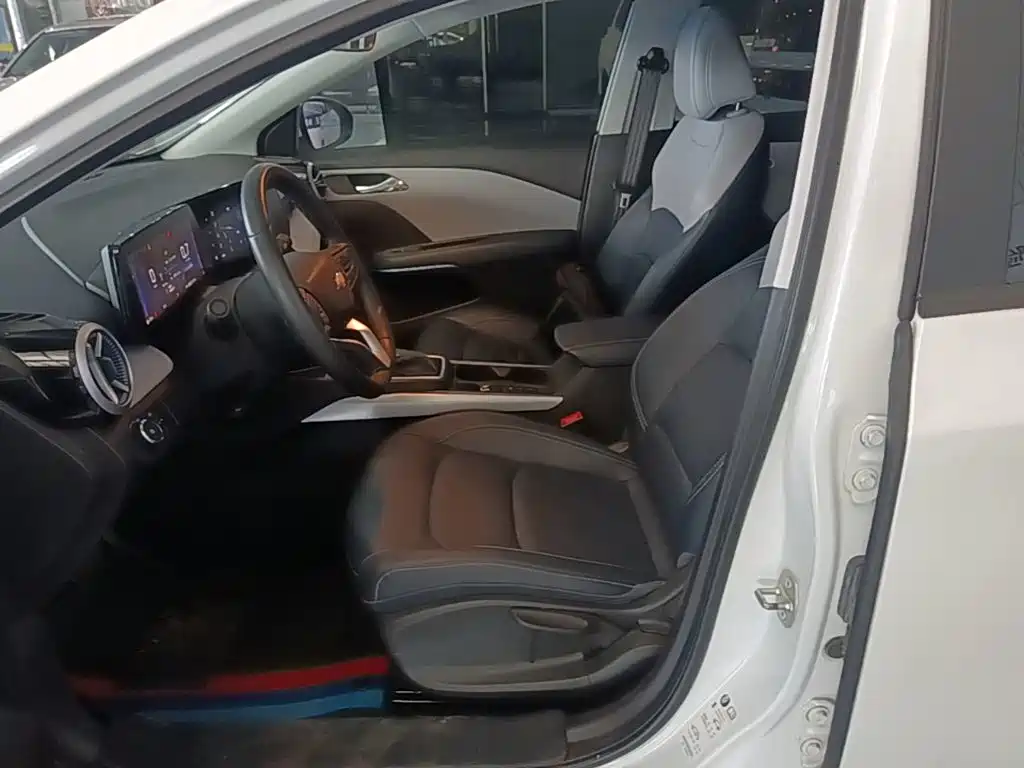 Chevrolet Monza — фото 15