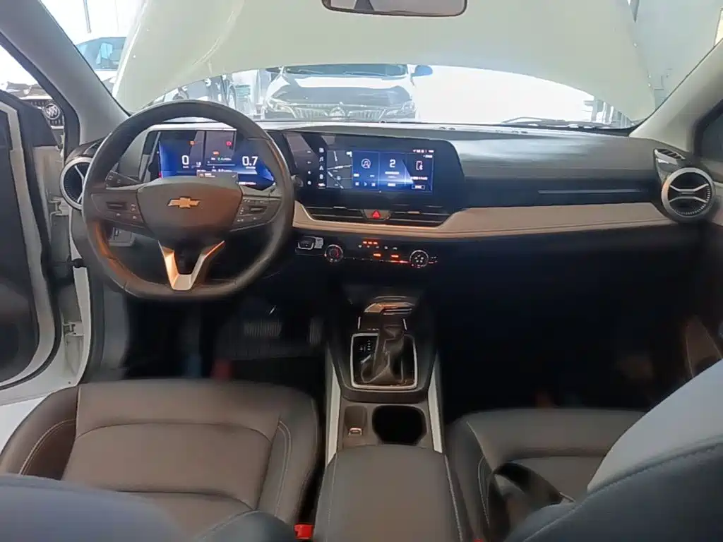 Chevrolet Monza — фото 10