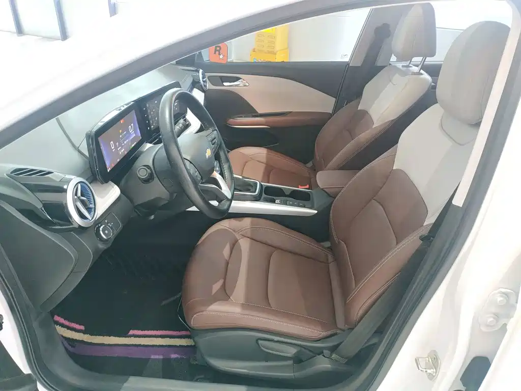 Chevrolet Monza — фото 15