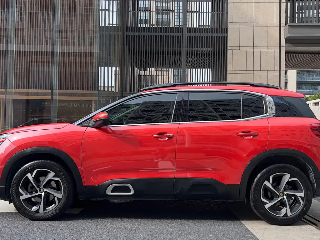 Citroen C5 AIRCROSS — фото 23