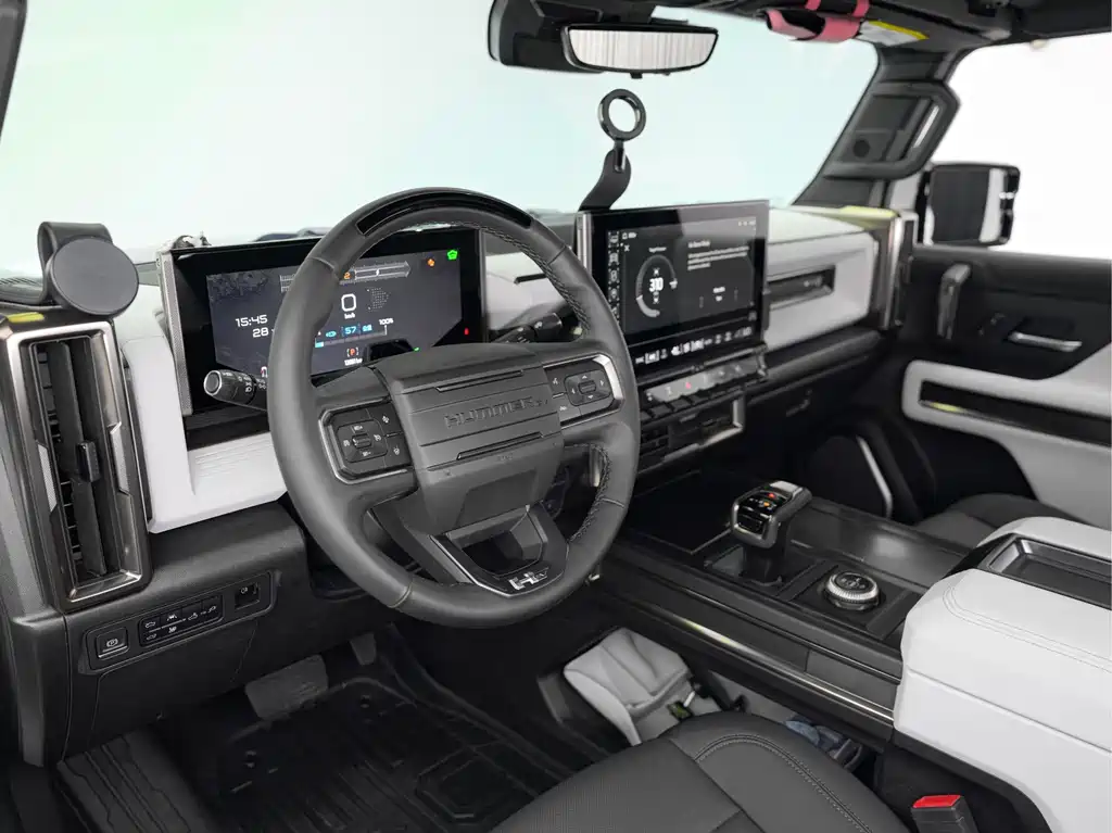 Durant Guild HUMMER EV — фото 11