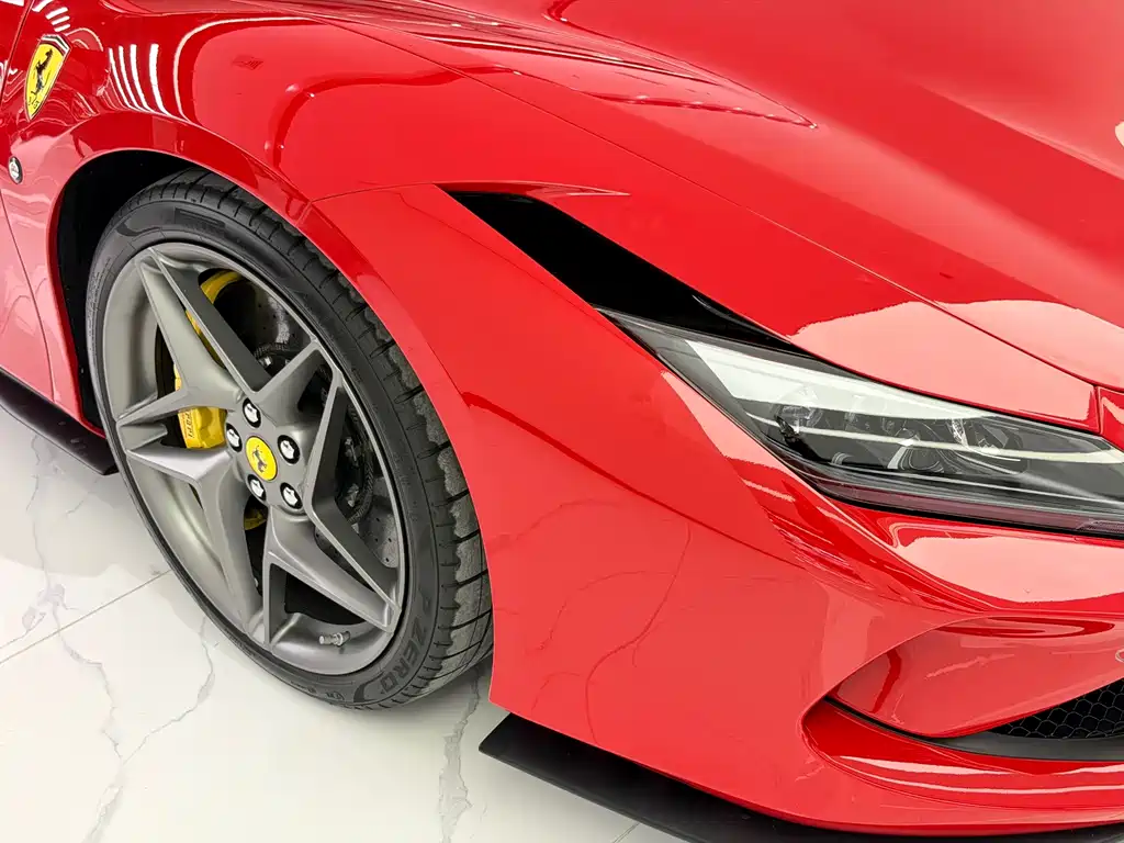 Ferrari F8 — фото 4