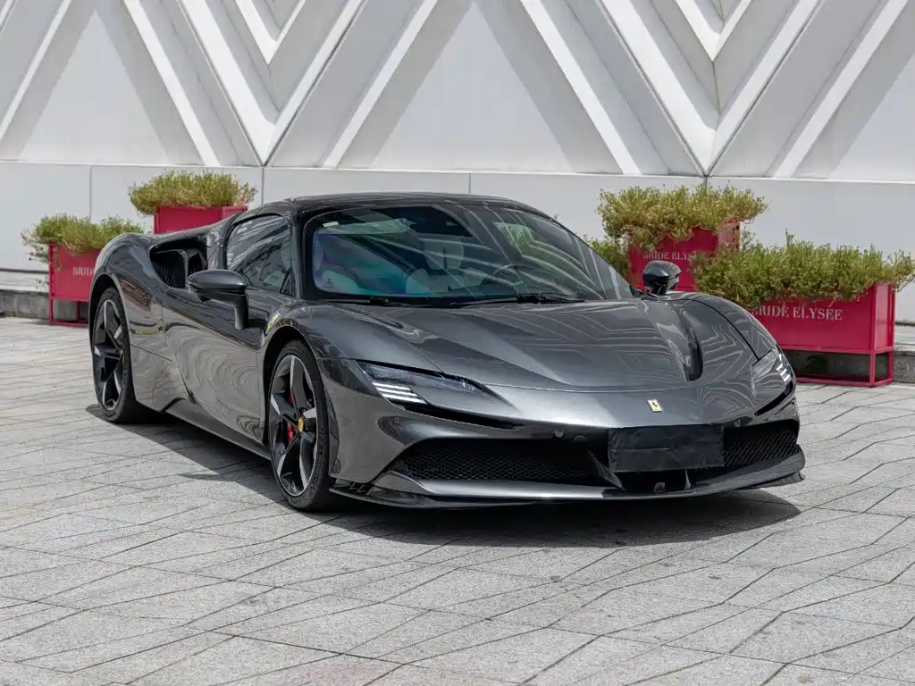 Ferrari SF90 — фото 3
