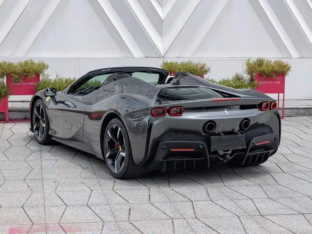 Ferrari SF90 — фото 6